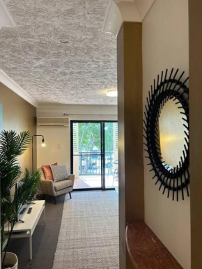 Stylish Beachside 1BR Apartment